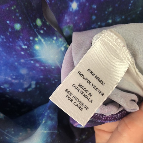 ‘LA Hearts’ Galaxy Blue and Purple Elastic Band Cutout Crop Top - Picture 8 of 10